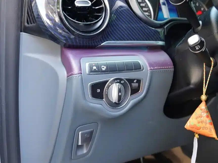 Mercedes-Benz V-Class 2021 V 260 L Long Wheelbase Premium Edition — миниатюра 14