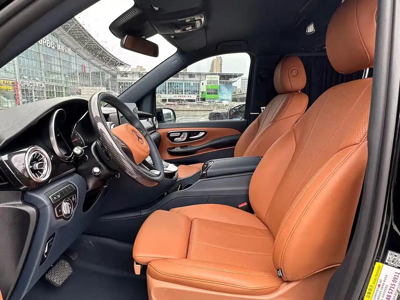 Mercedes-Benz V-Class 2022 V 260 L Long Wheelbase Premium Edition — миниатюра 12