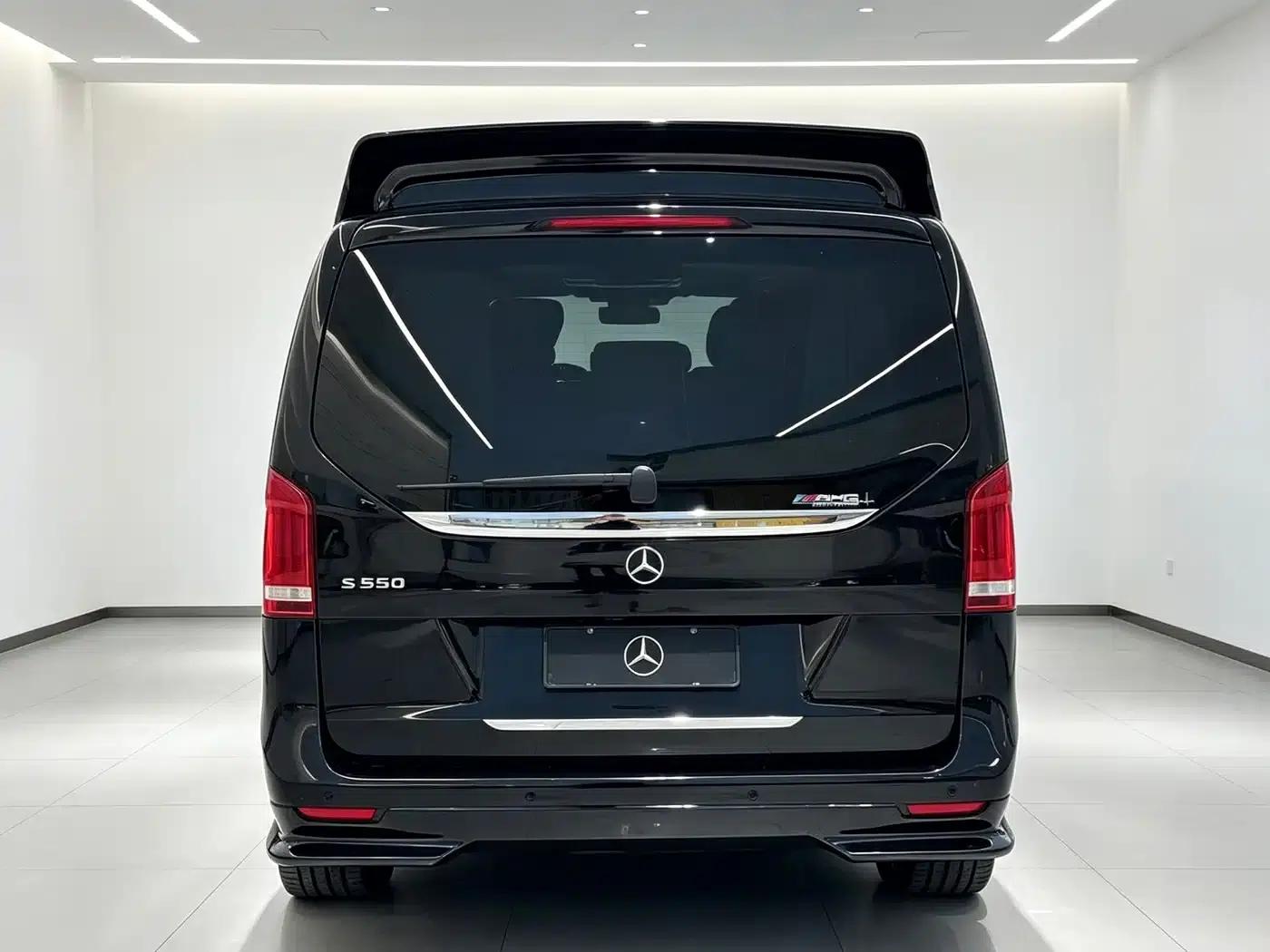 Mercedes-Benz V-Class 2018 V 260 L Premium Extended Edition (China VI Emission Standard) — миниатюра 4