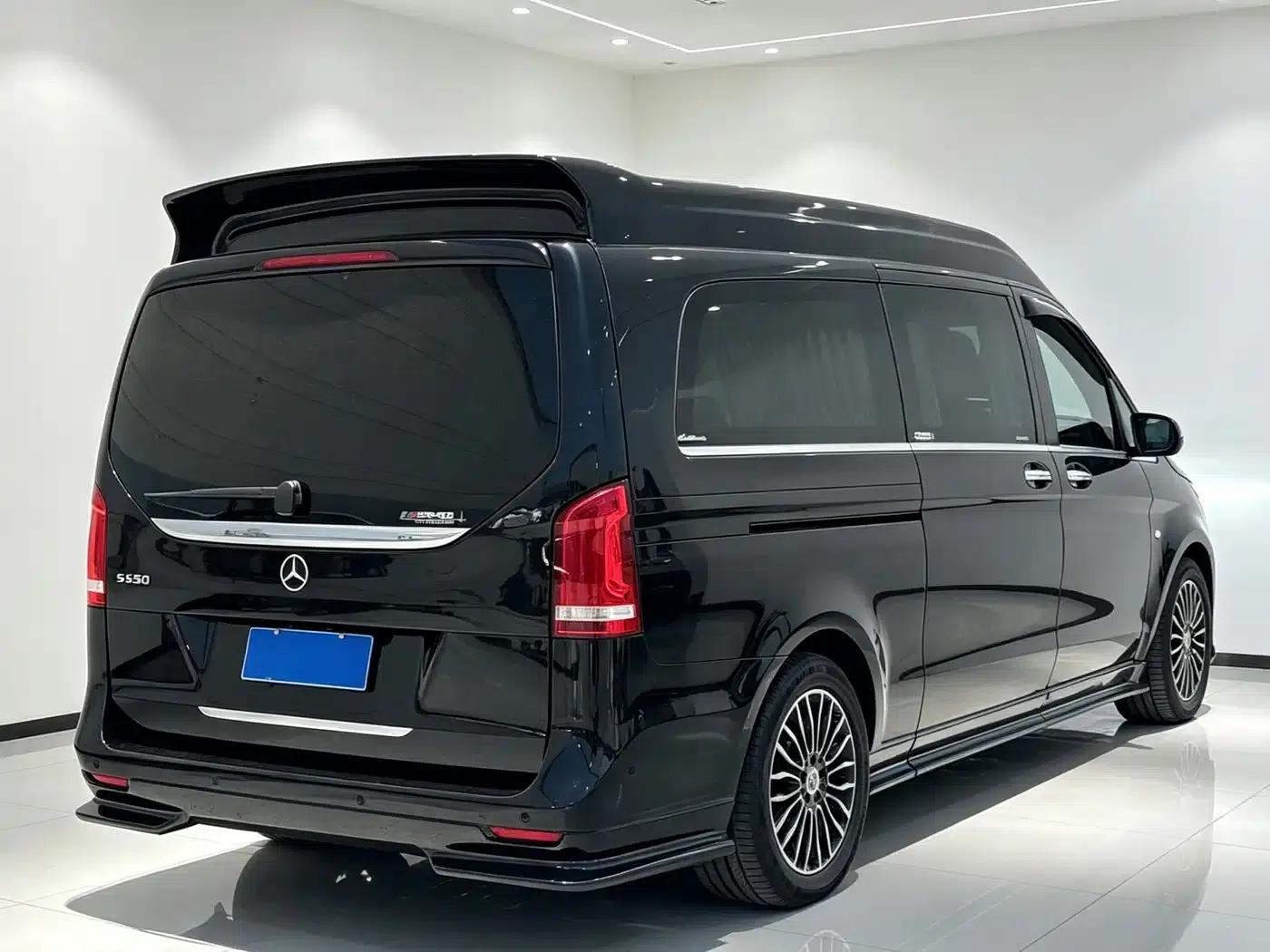 Mercedes-Benz V-Class 2018 V 260 L Premium Extended Edition (China VI Emission Standard) — миниатюра 5