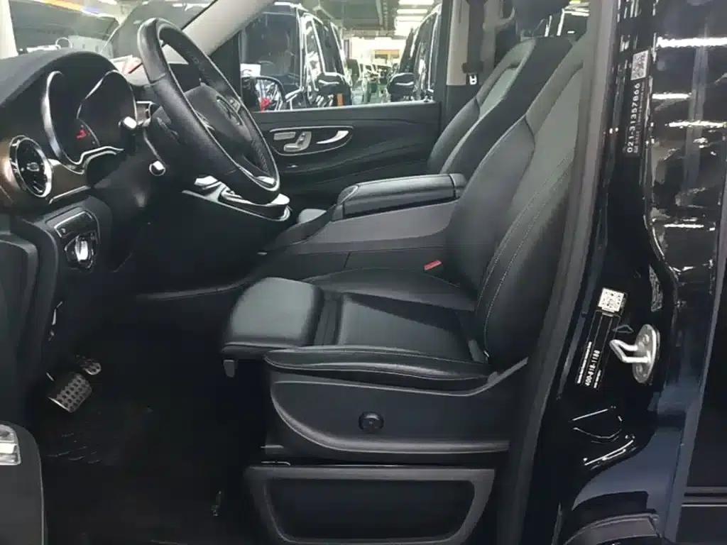 Mercedes-Benz V-Class 2022 V 260 Premium Edition — миниатюра 15