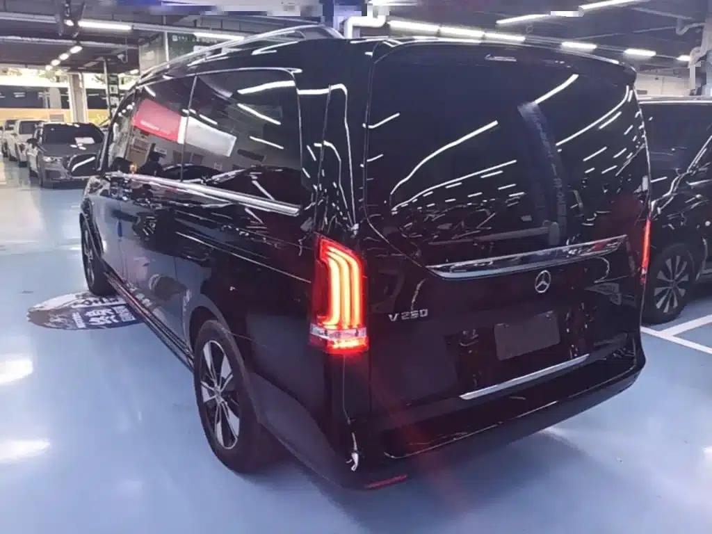 Mercedes-Benz V-Class 2022 V 260 Premium Edition — миниатюра 5