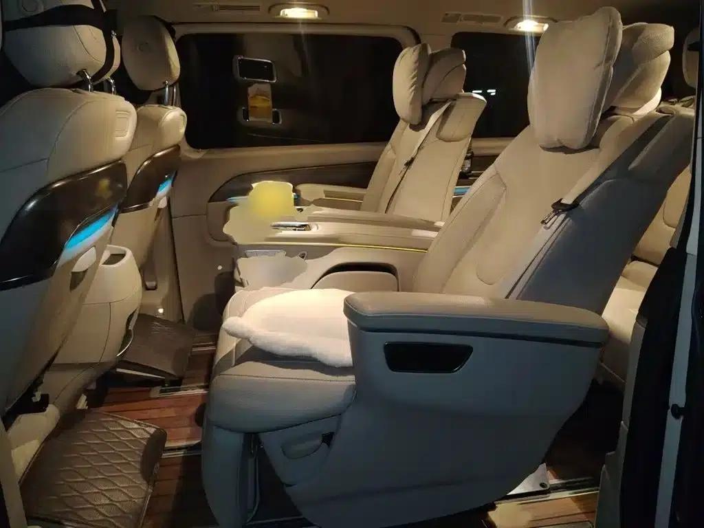 Mercedes-Benz V-Class 2020 V 260 L Long Wheelbase Luxury Edition — миниатюра 15