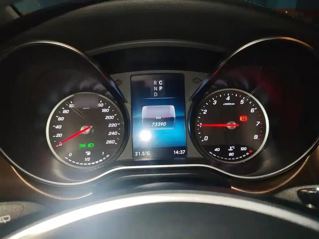 Mercedes-Benz V-Class 2020 V 260 L Long Wheelbase Luxury Edition — миниатюра 4