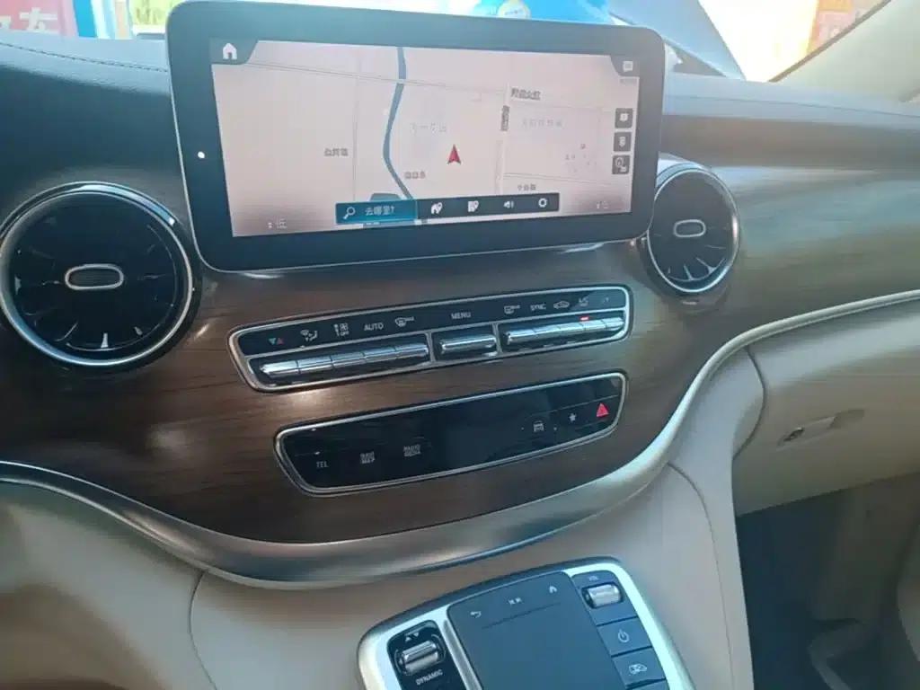 Mercedes-Benz V-Class 2021 V 260 Premium Edition — миниатюра 13