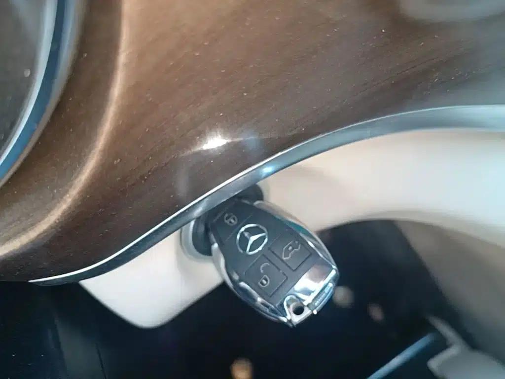 Mercedes-Benz V-Class 2021 V 260 Premium Edition — миниатюра 9