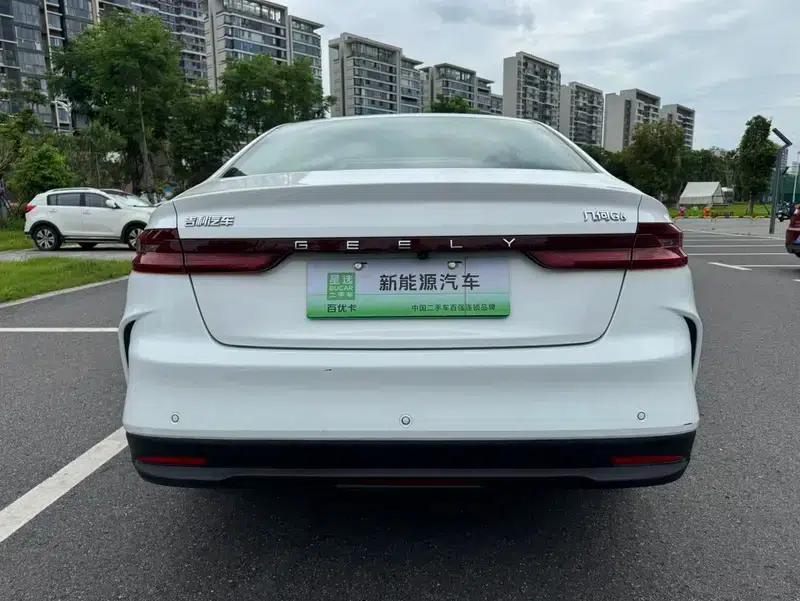 Geely Geometry G6 2024 500KM Premium Edition — миниатюра 5