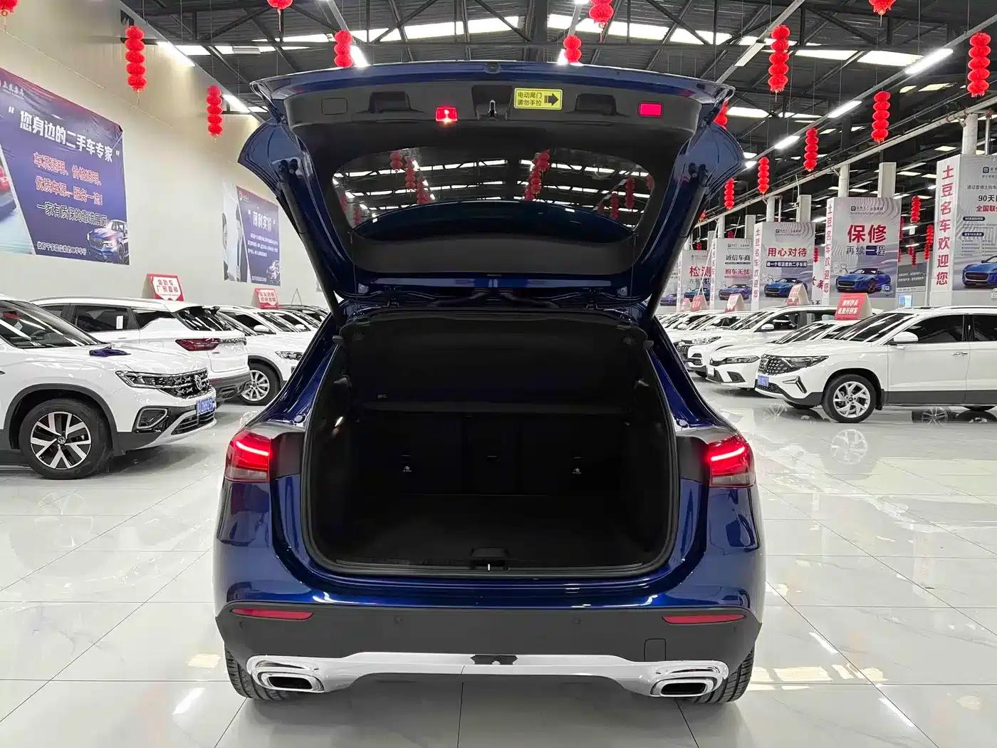 2022 Mercedes-Benz GLA 180 — миниатюра 11