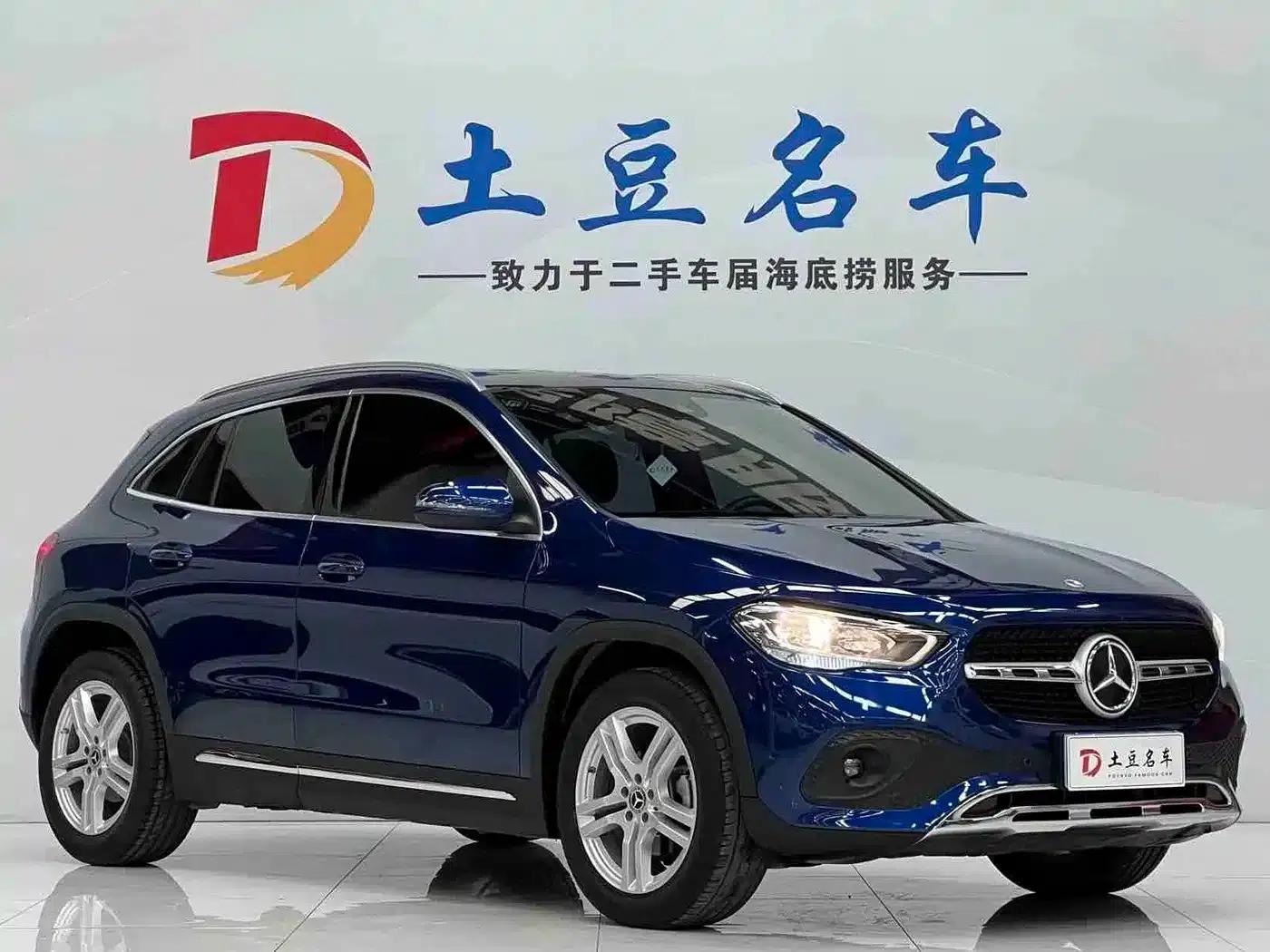 2022 Mercedes-Benz GLA 180 — миниатюра 3