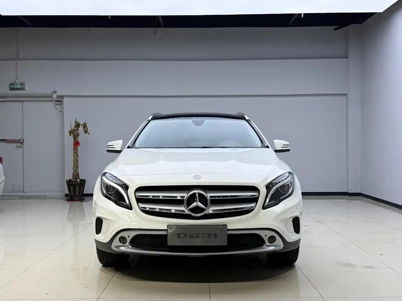 2016 Mercedes-Benz GLA 220 4MATIC Fashion Edition — миниатюра 2