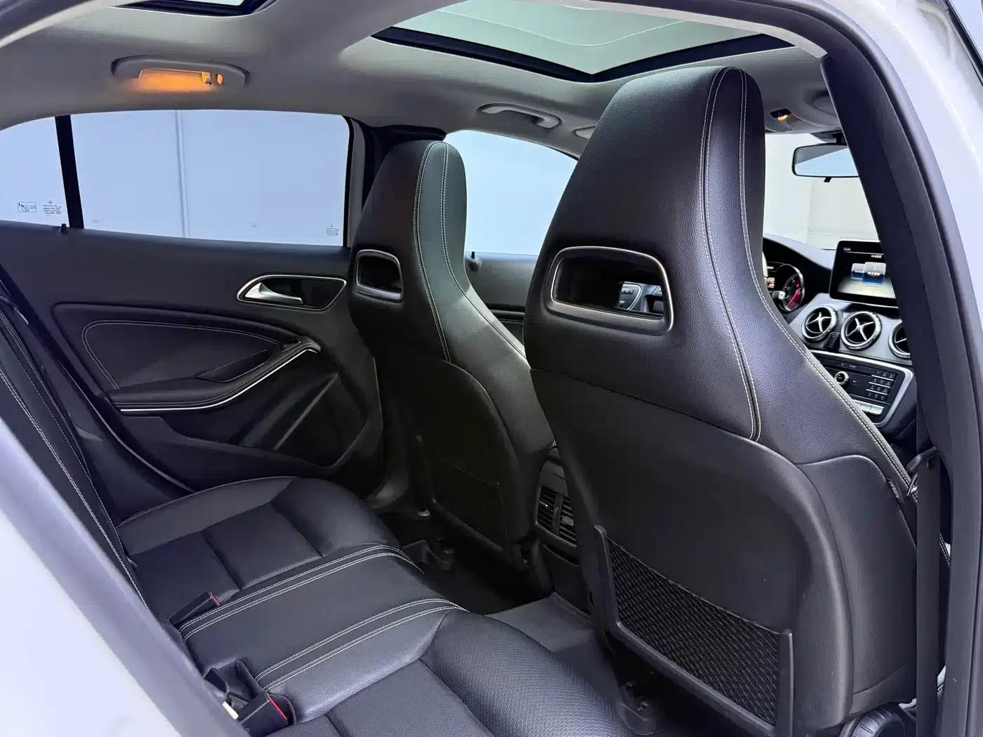2016 Mercedes-Benz GLA 220 4MATIC Fashion Edition — миниатюра 6