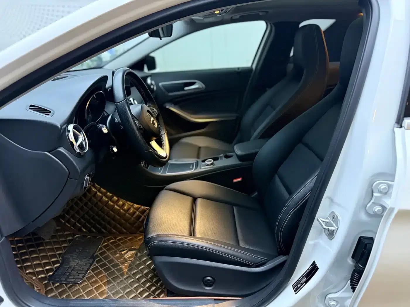 2017 Mercedes-Benz GLA 200 Dynamic — миниатюра 4