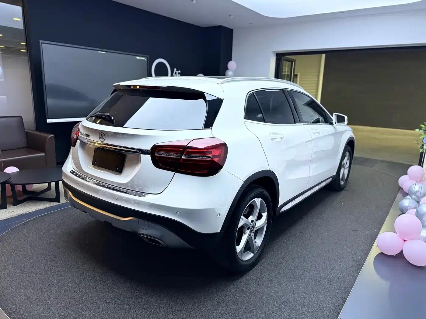 2017 Mercedes-Benz GLA 200 Dynamic — миниатюра 9