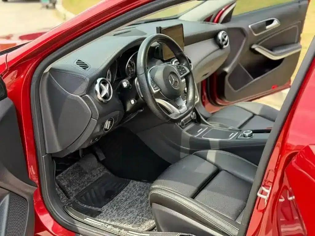 2019 Mercedes-Benz GLA 200 Fashion Edition — миниатюра 3