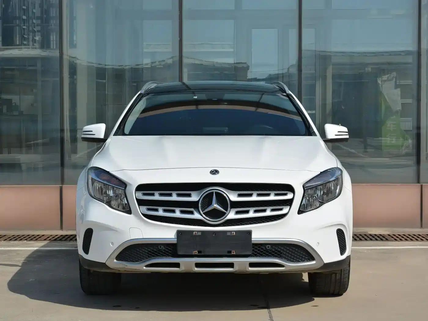 2019 Mercedes-Benz GLA 200 Dynamic — миниатюра 4