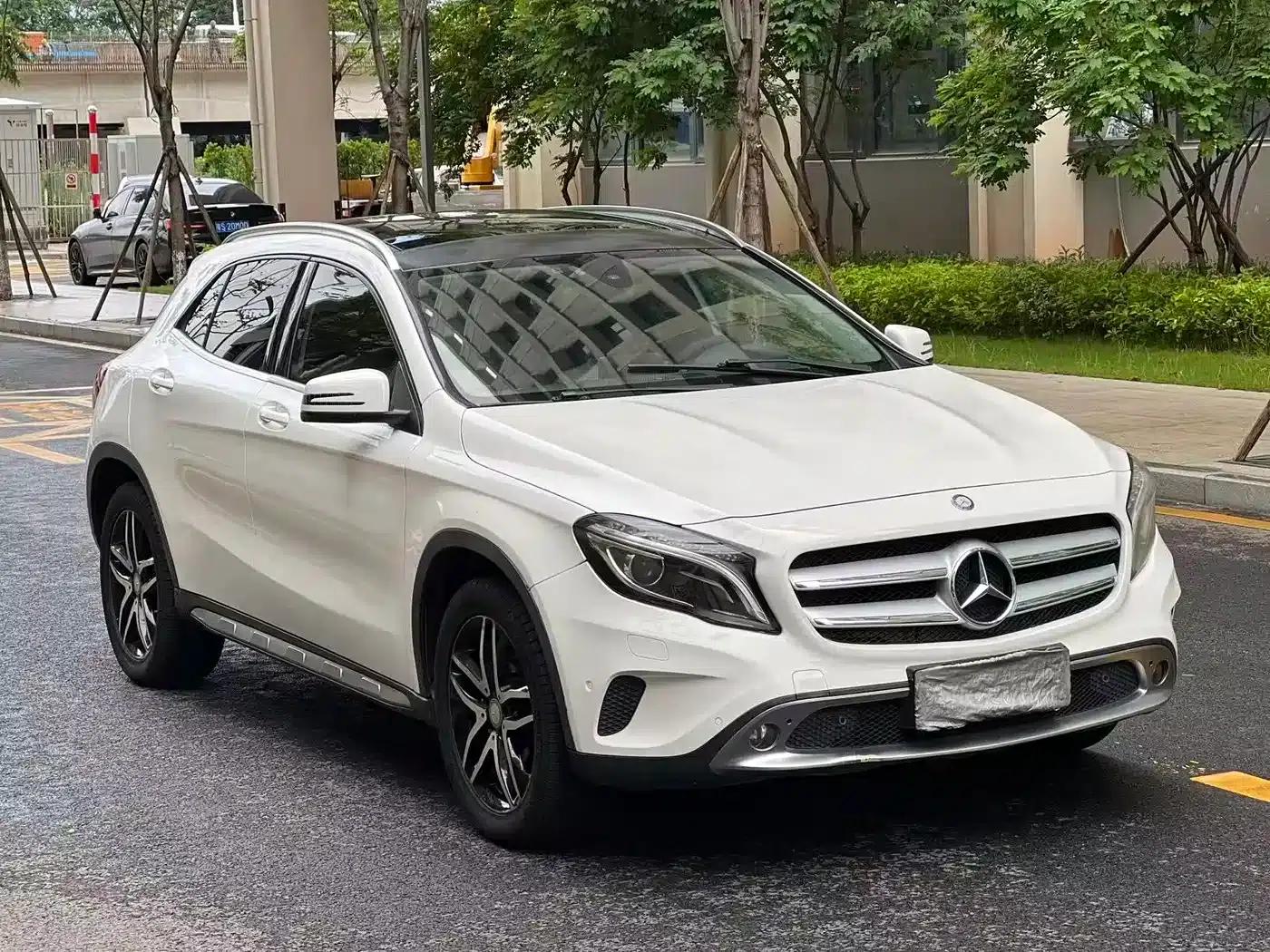 2016 Mercedes-Benz GLA 220 4MATIC Fashion Edition — миниатюра 2