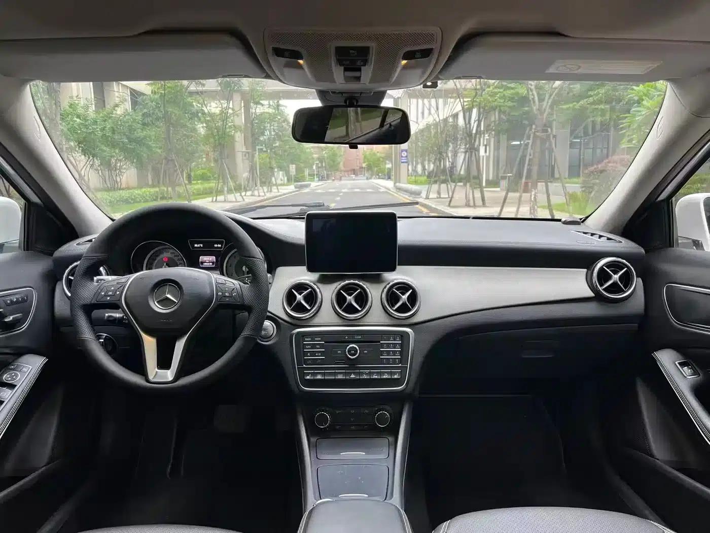 2016 Mercedes-Benz GLA 220 4MATIC Fashion Edition — миниатюра 11