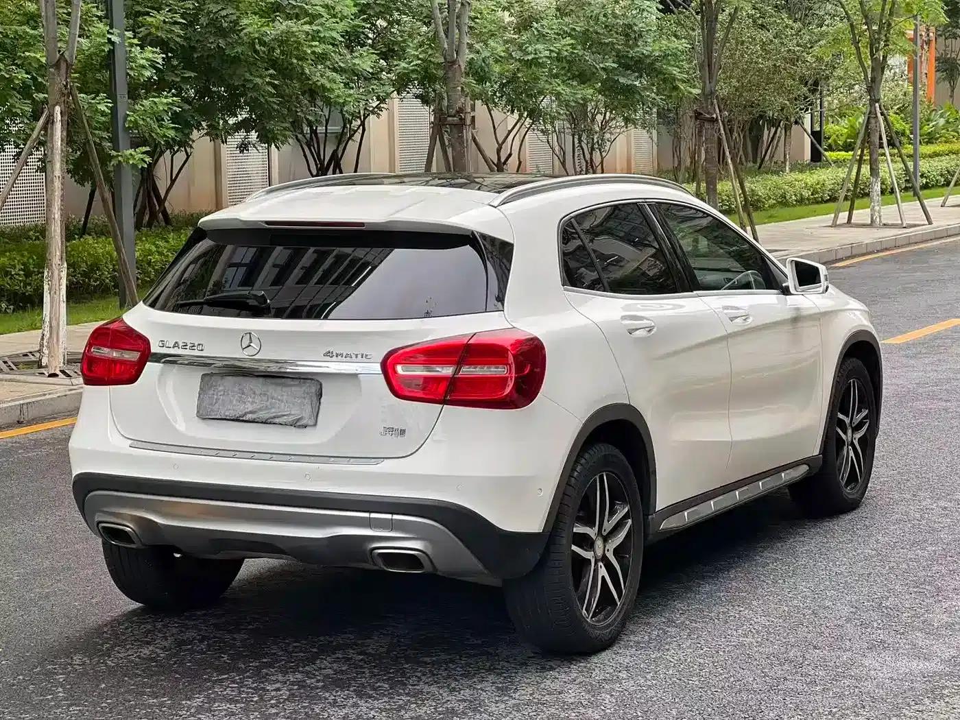 2016 Mercedes-Benz GLA 220 4MATIC Fashion Edition — миниатюра 6