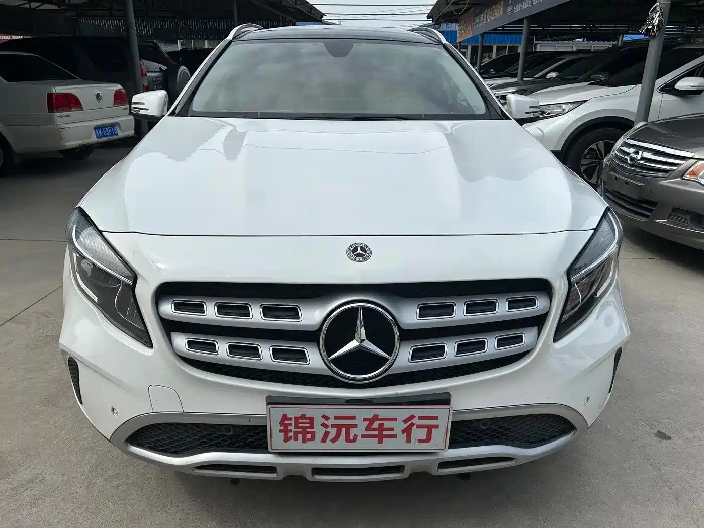 2017 Mercedes-Benz GLA 200 Dynamic — миниатюра 2