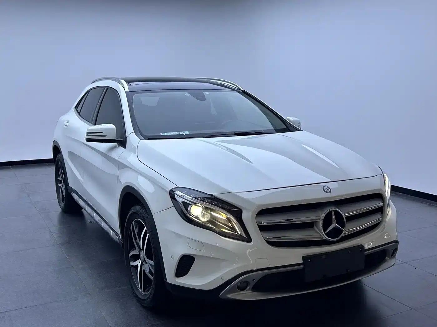 2016 Mercedes-Benz GLA 200 Fashion Edition — миниатюра 3