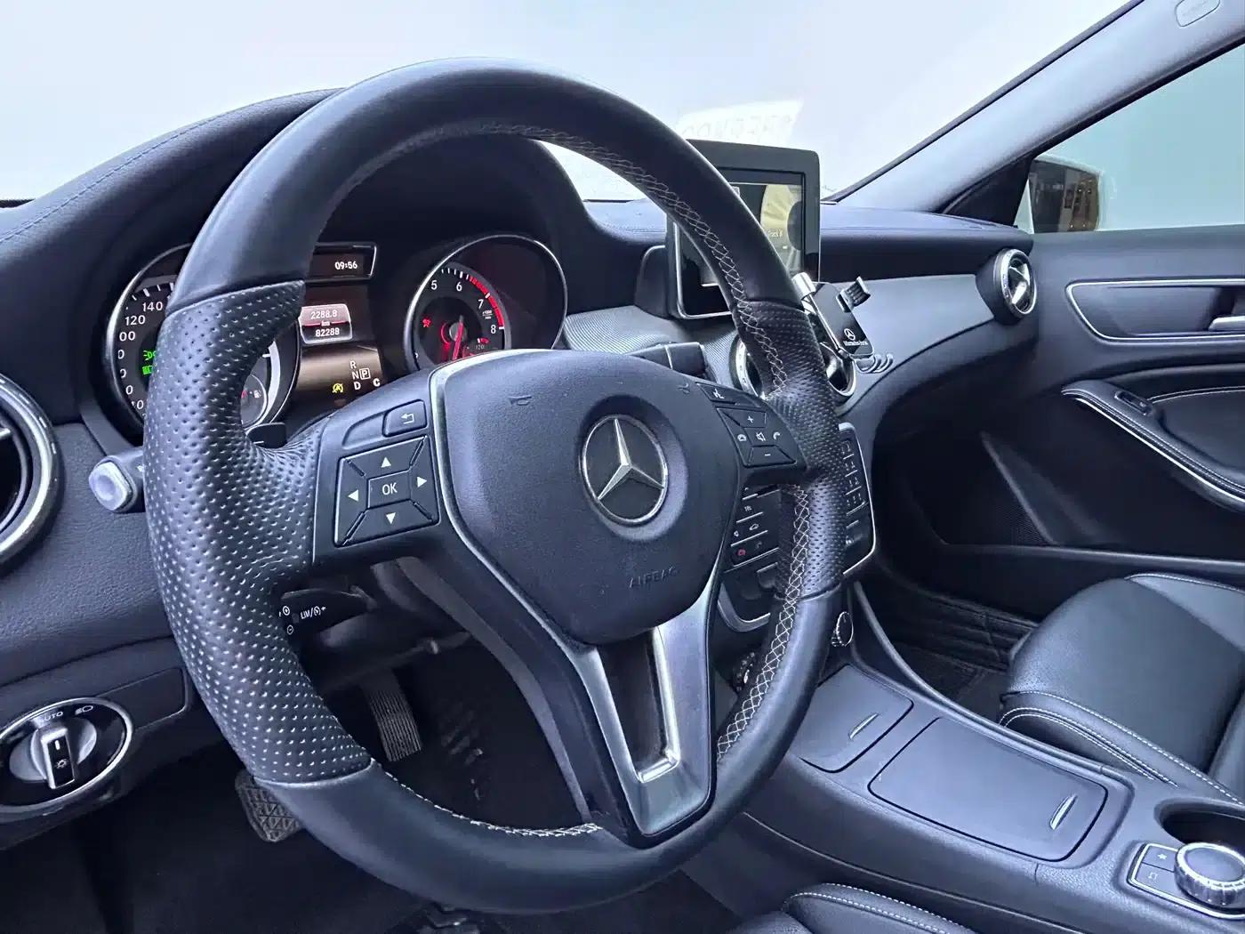 2016 Mercedes-Benz GLA 200 Fashion Edition — миниатюра 8