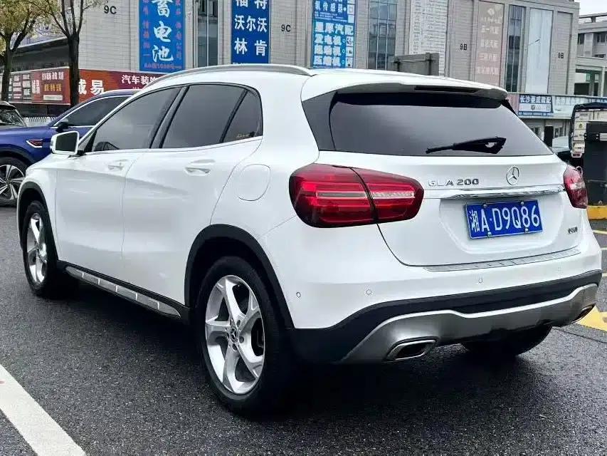 2018 Mercedes-Benz GLA 200 Dynamic — миниатюра 9