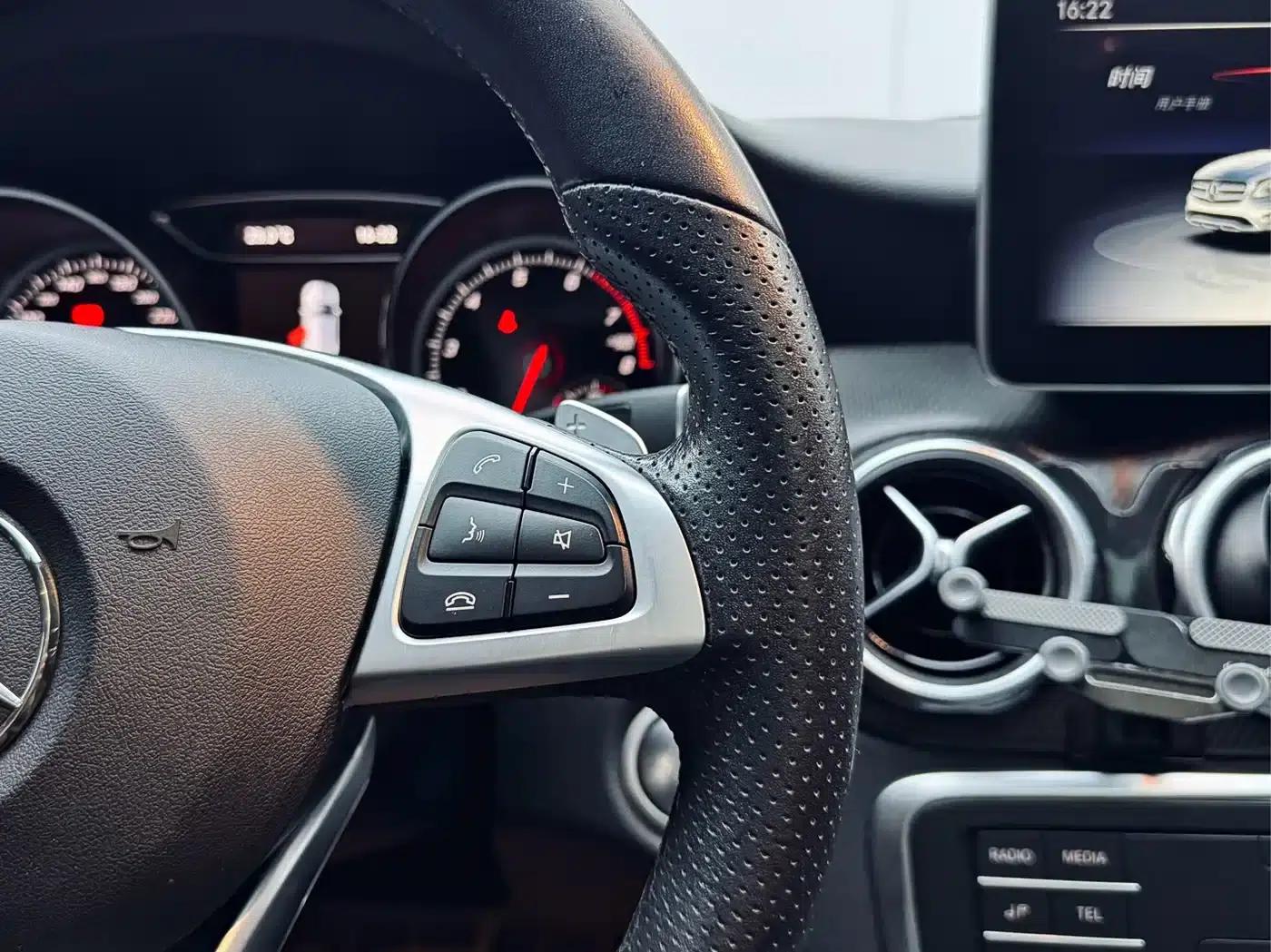 2019 Mercedes-Benz GLA 200 Dynamic — миниатюра 21