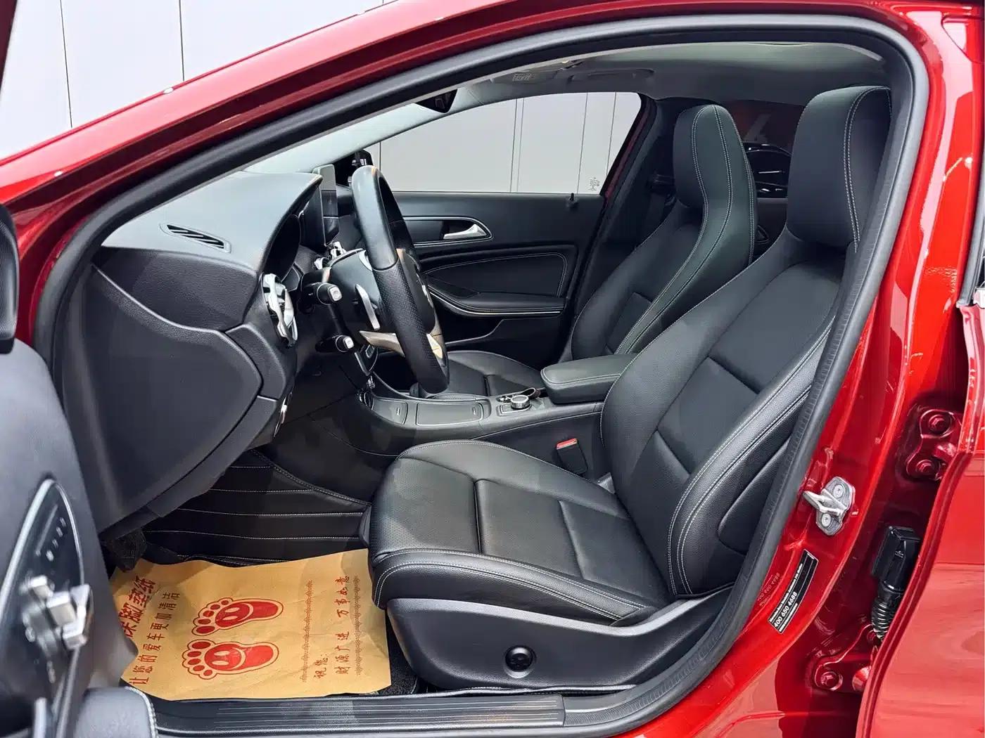 2019 Mercedes-Benz GLA 200 Dynamic — миниатюра 9