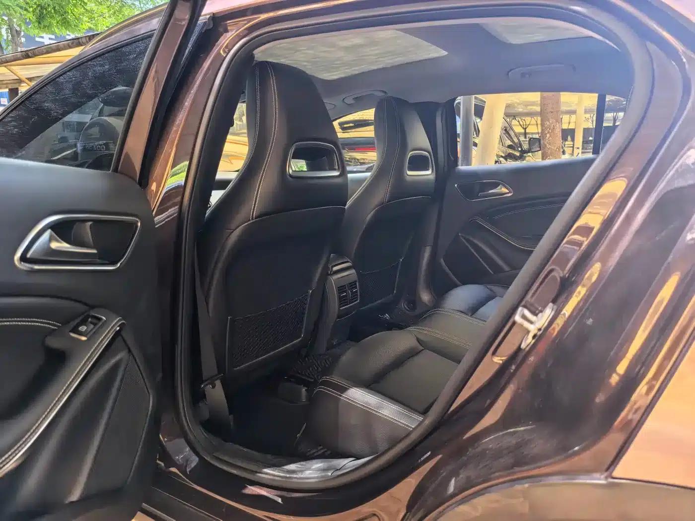 2015 Mercedes-Benz GLA 200 Dynamic — миниатюра 12