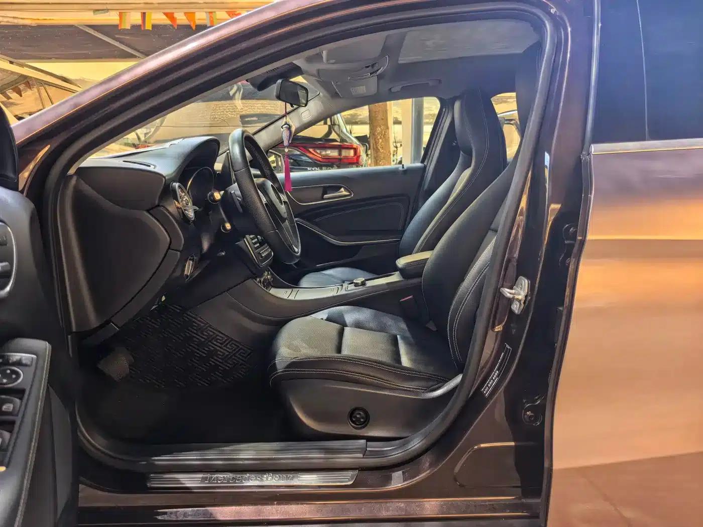 2015 Mercedes-Benz GLA 200 Dynamic — миниатюра 5