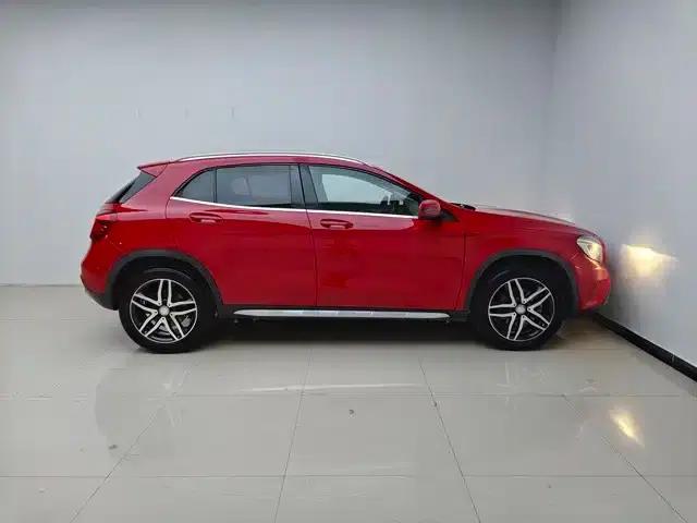 2016 Mercedes-Benz GLA 200 Fashion Edition — миниатюра 4