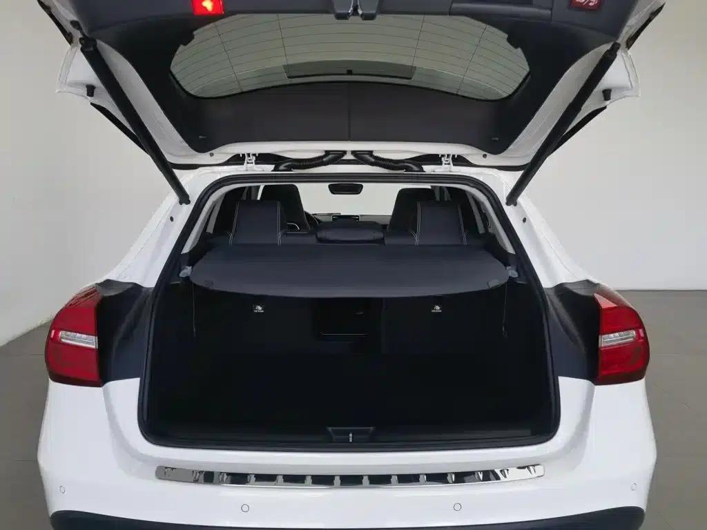 2015 Mercedes-Benz GLA 220 4MATIC Luxury — миниатюра 16