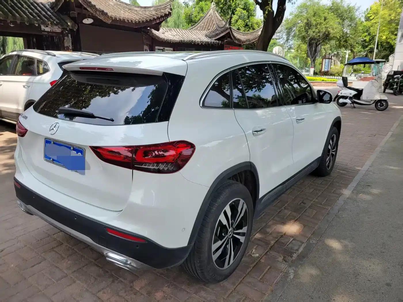Mercedes-Benz GLA 2022 Facelift GLA 200 — миниатюра 3
