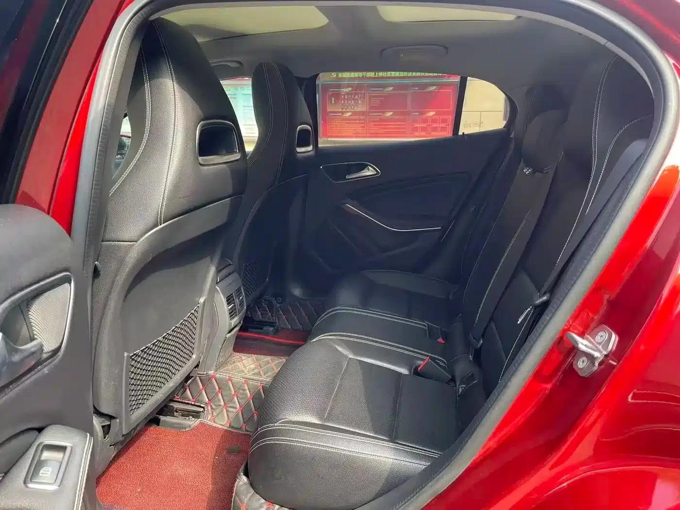 2019 Mercedes-Benz GLA 200 Dynamic — миниатюра 11