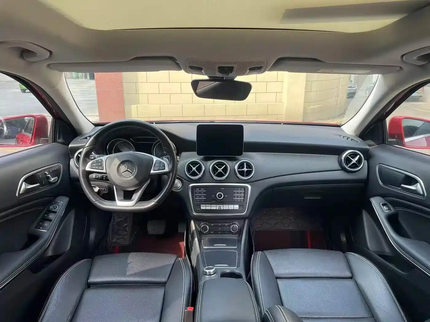 2019 Mercedes-Benz GLA 200 Dynamic — миниатюра 10