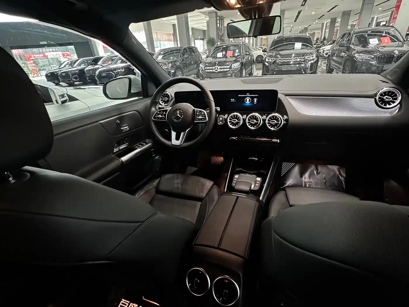 2020 Mercedes-Benz GLA 200 — миниатюра 8