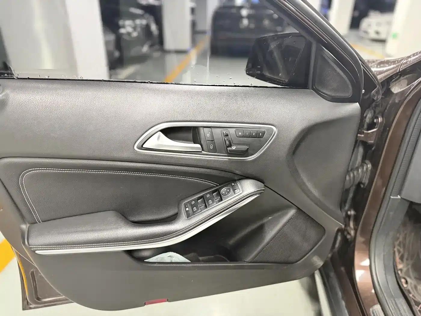 2015 Mercedes-Benz GLA 200 Fashion Edition — миниатюра 13