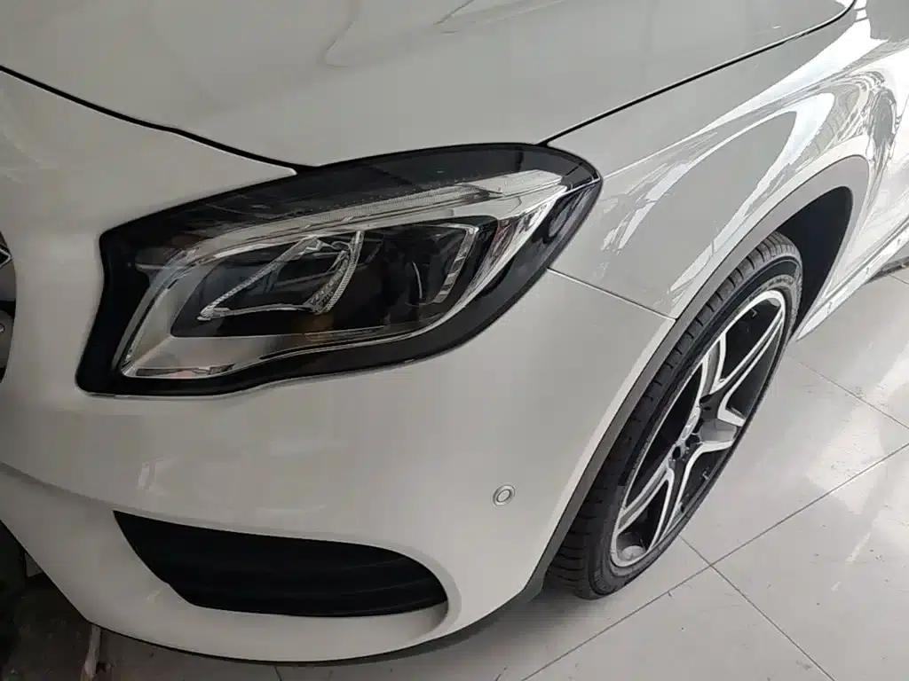 2019 Mercedes-Benz GLA 260 4MATIC Sport — миниатюра 24