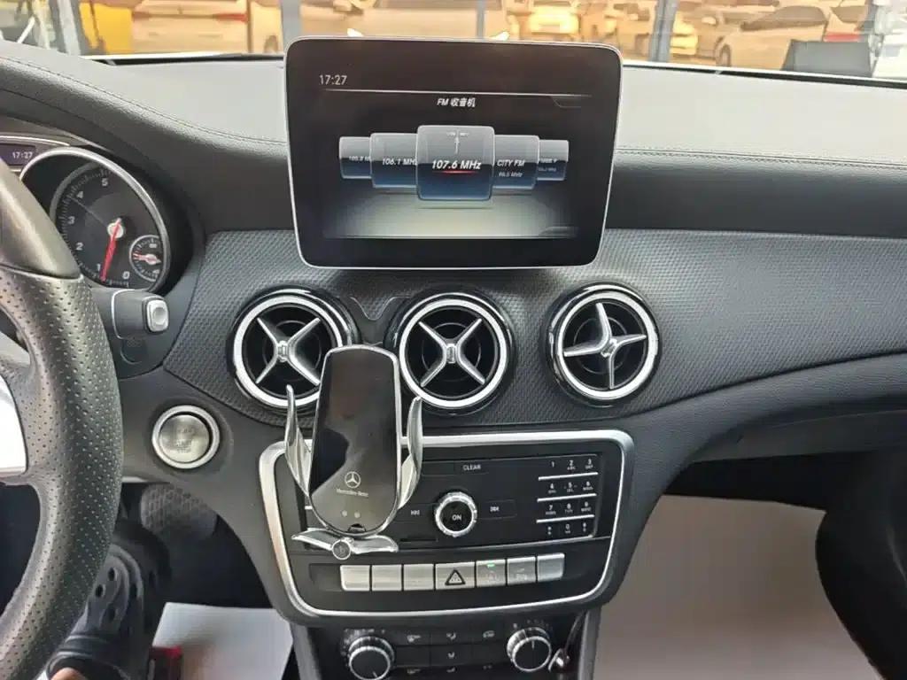 2019 Mercedes-Benz GLA 200 Fashion Edition — миниатюра 13