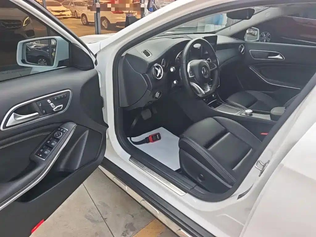 2019 Mercedes-Benz GLA 200 Fashion Edition — миниатюра 16