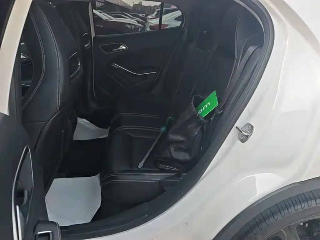 2019 Mercedes-Benz GLA 200 Fashion Edition — миниатюра 17