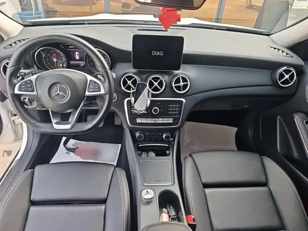 2019 Mercedes-Benz GLA 200 Fashion Edition — миниатюра 10