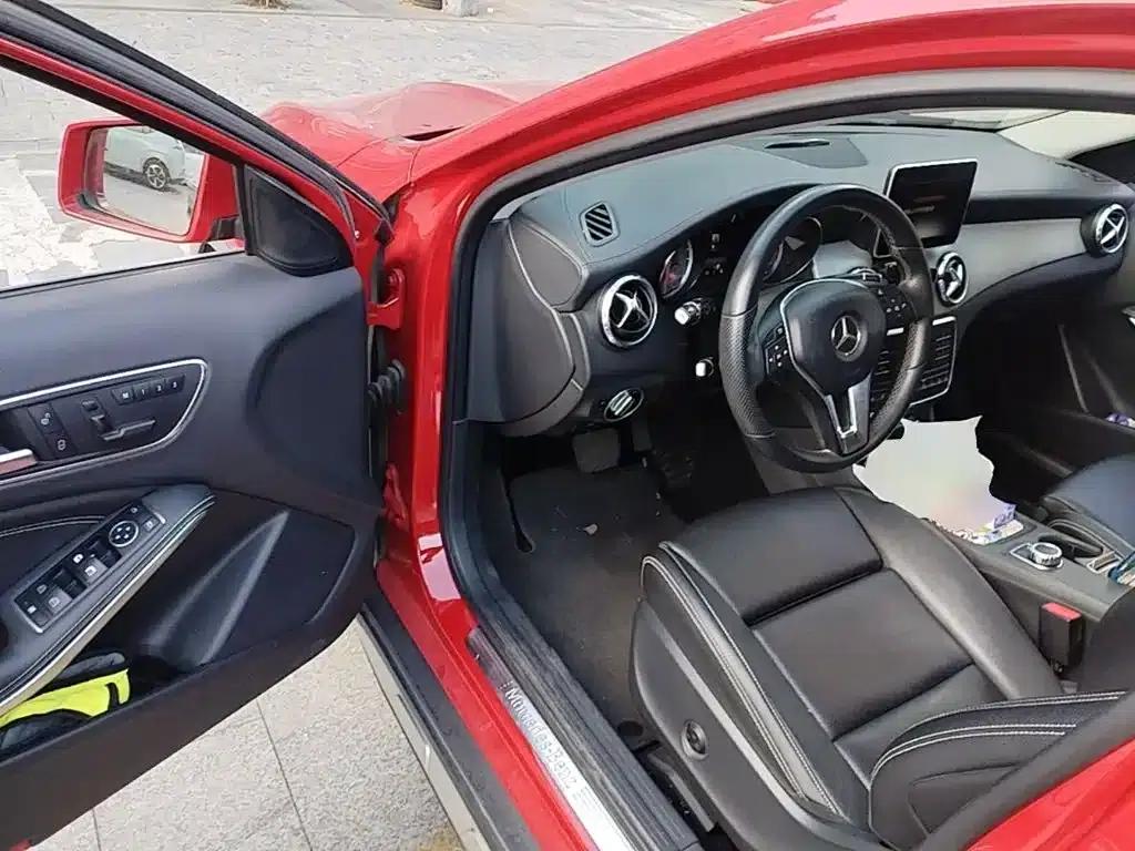 2016 Mercedes-Benz GLA 220 4MATIC Fashion Edition — миниатюра 12