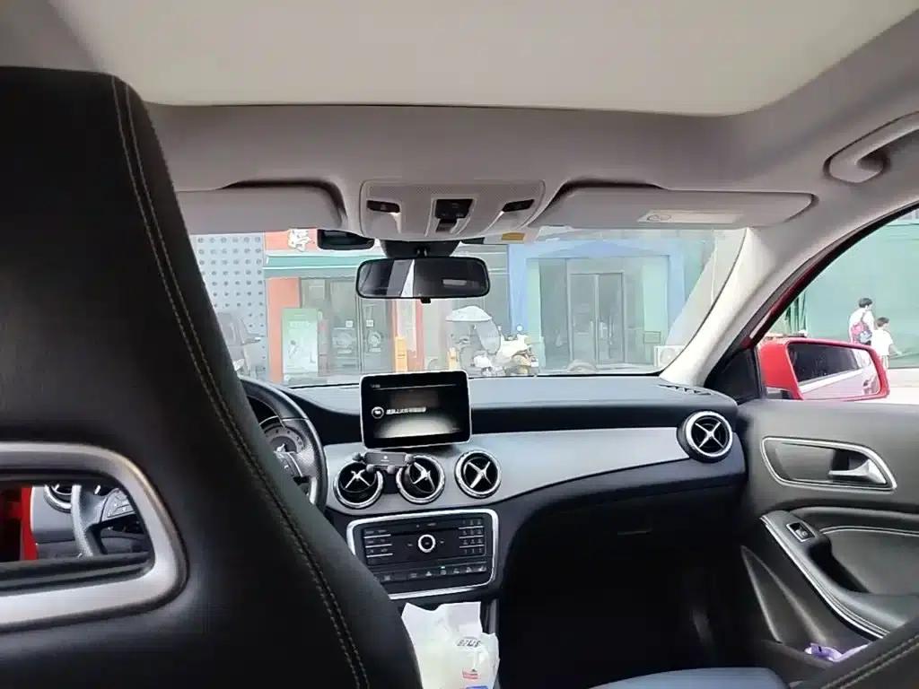 2016 Mercedes-Benz GLA 220 4MATIC Fashion Edition — миниатюра 14