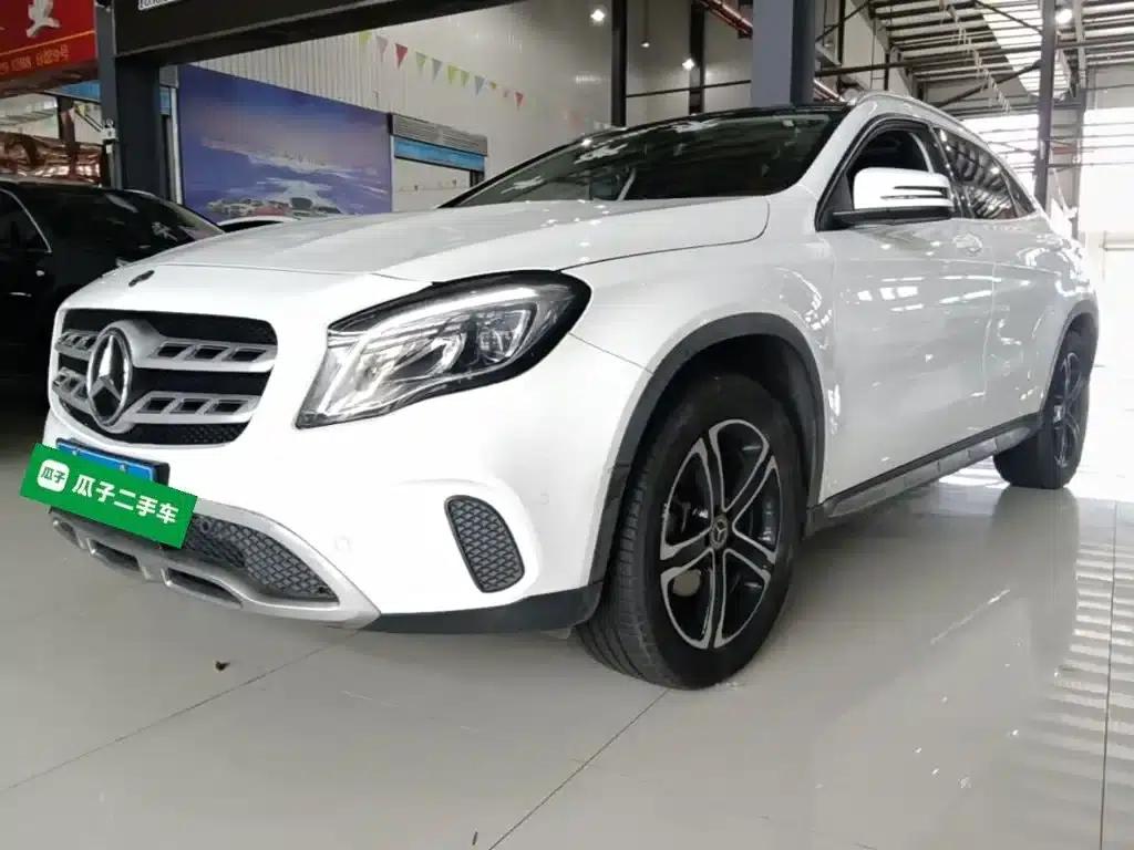 2018 Mercedes-Benz GLA 200 Fashion Edition — миниатюра 1