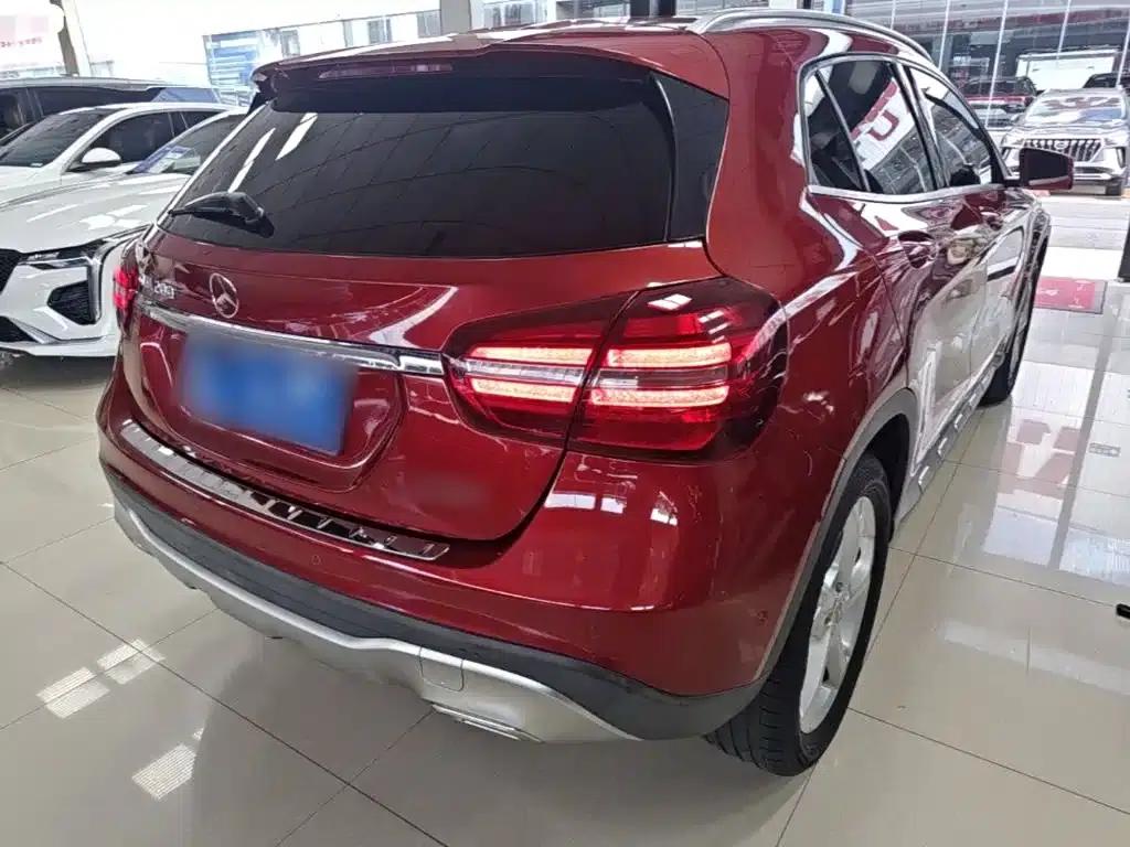 2018 Mercedes-Benz GLA 200 Dynamic — миниатюра 7