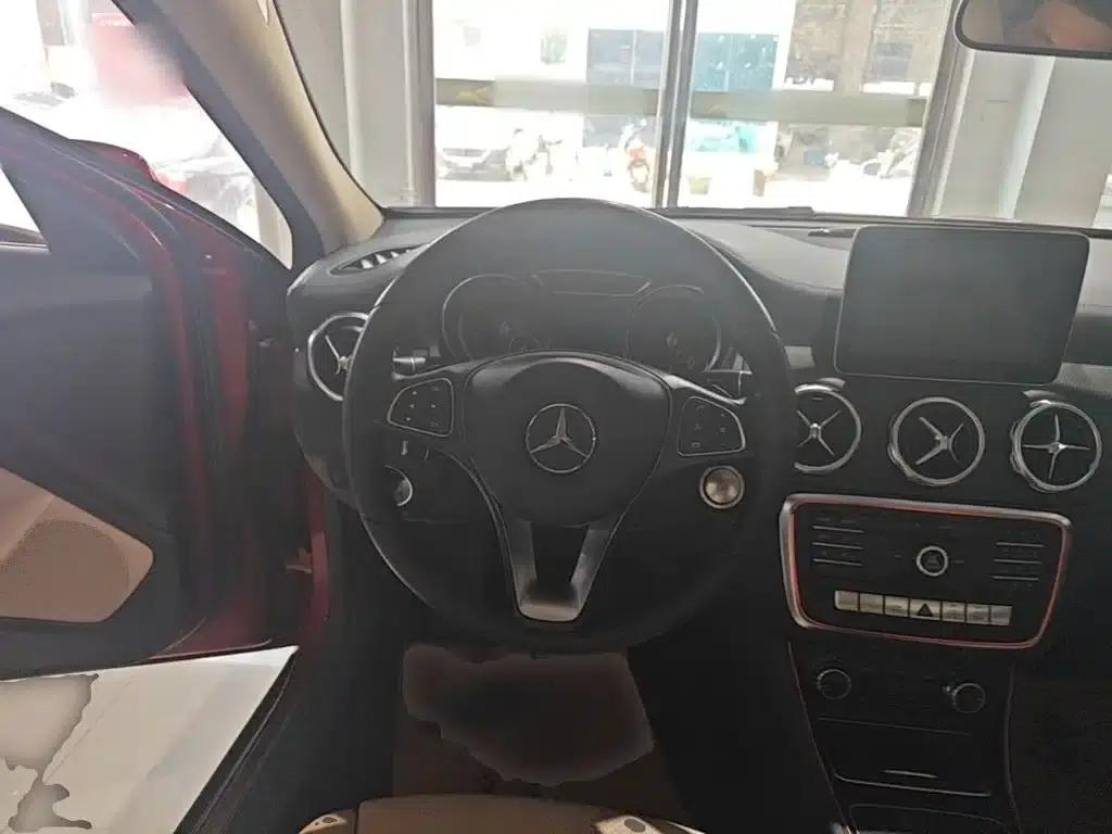 2017 Mercedes-Benz GLA 200 Fashion Edition — миниатюра 11