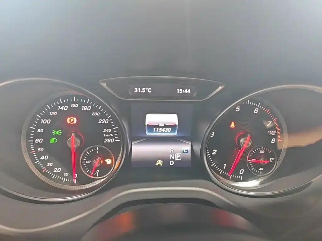 2017 Mercedes-Benz GLA 200 Fashion Edition — миниатюра 12