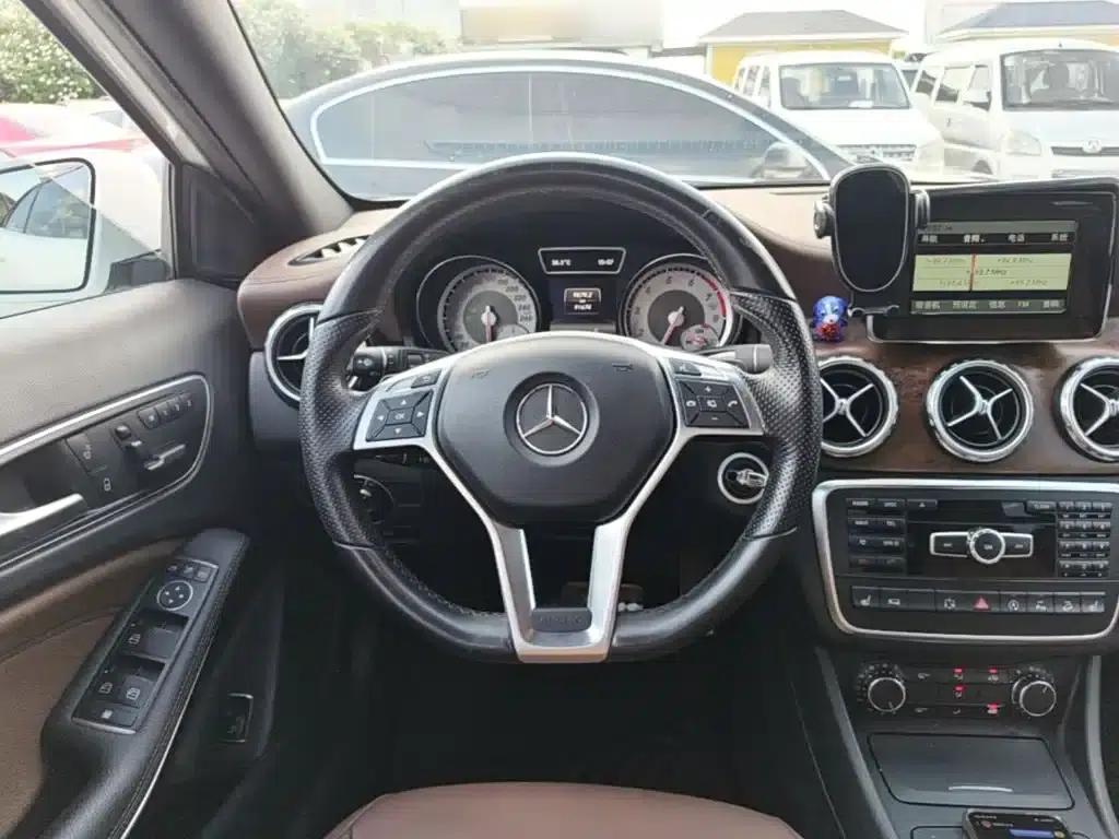 2015 Mercedes-Benz GLA 260 4MATIC Sport — миниатюра 11