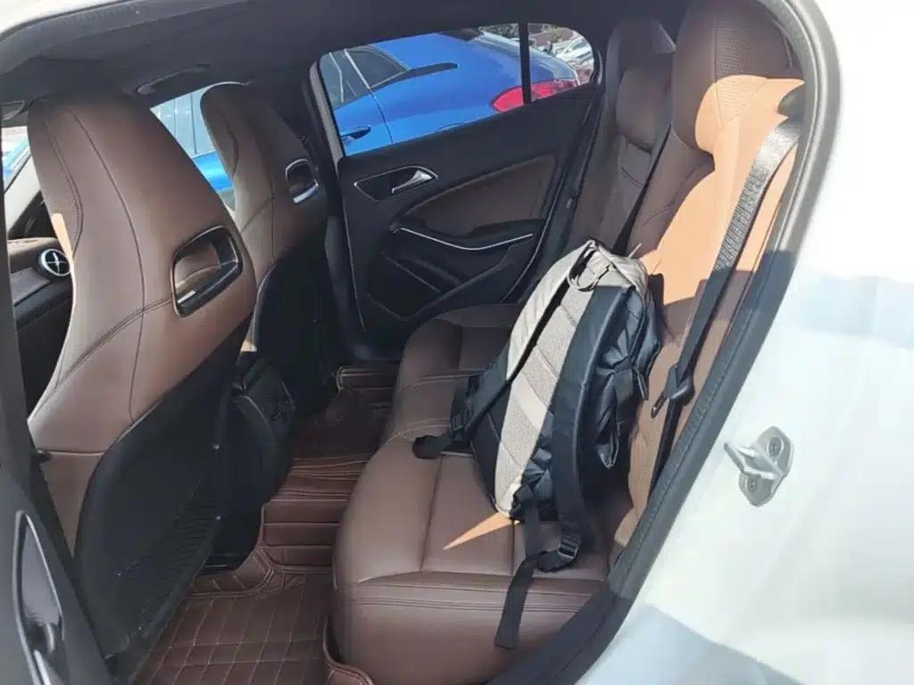 2015 Mercedes-Benz GLA 260 4MATIC Sport — миниатюра 17